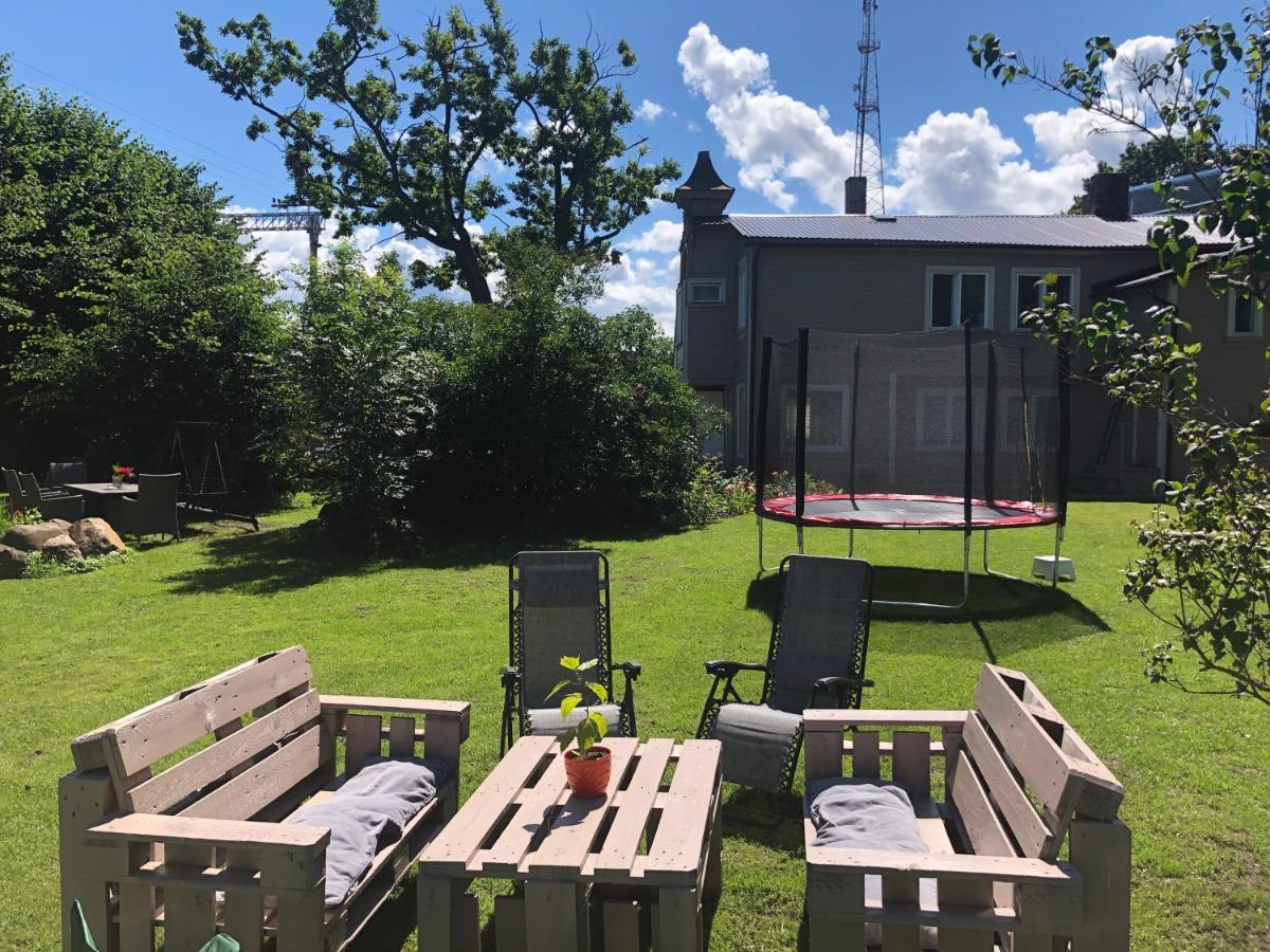 Apartment In Private House Near The Beach And River Jūrkalne Kültér fotó